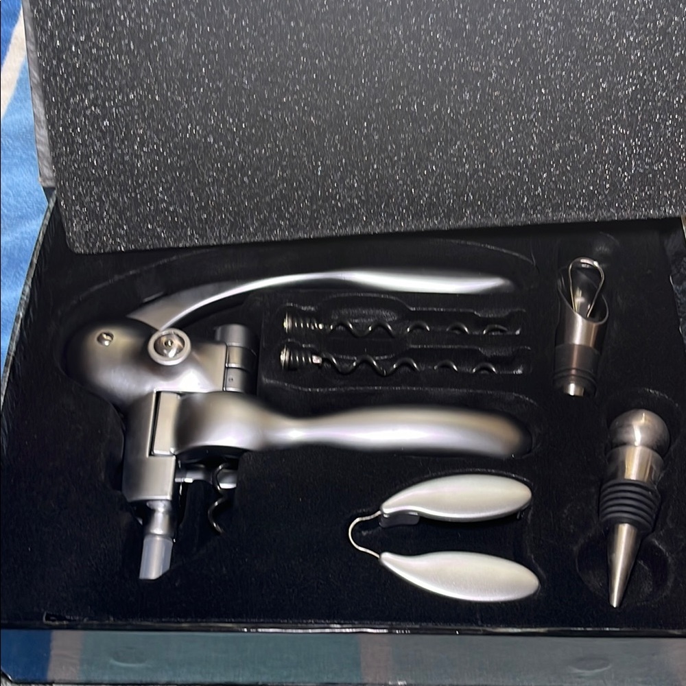 Professional Silver Corkscrew Set - Picture 3 of 5